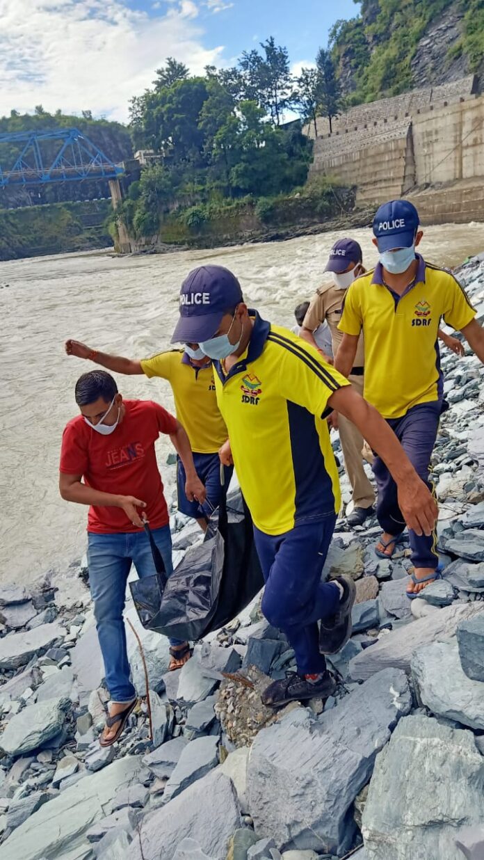 WhatsApp Image 2022-09-18 at 22.56.45