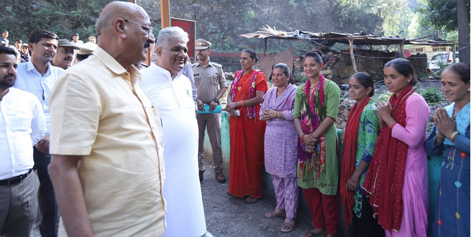 Screenshot 2024-06-20 at 18-44-55 (146) WhatsApp