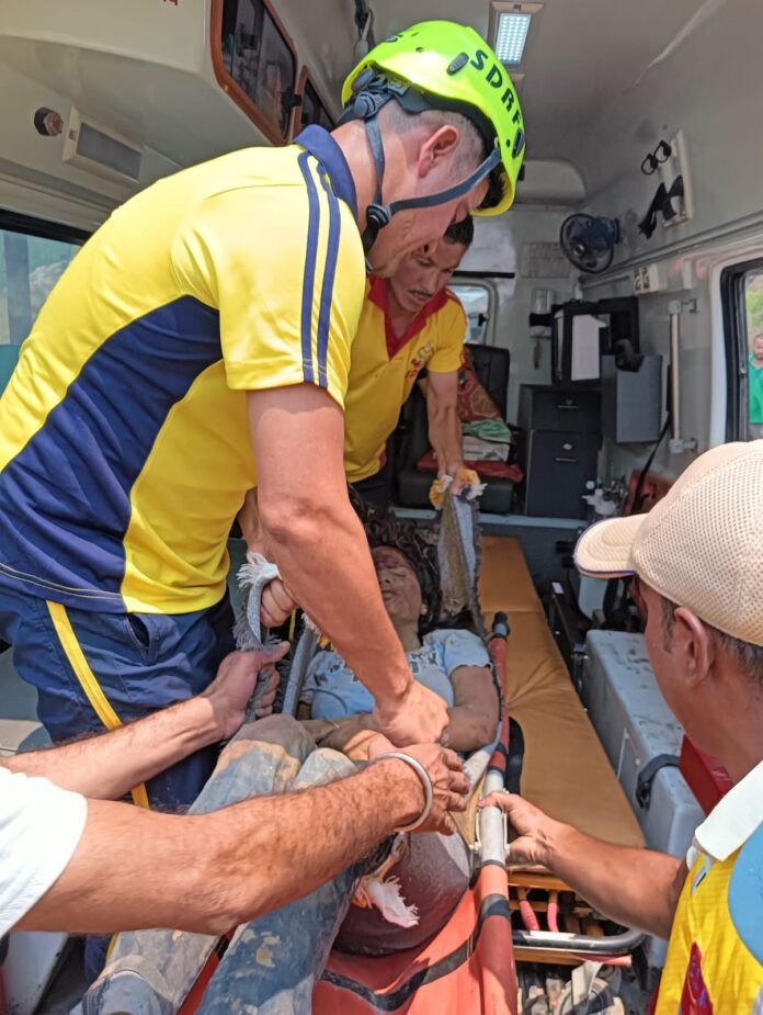 WhatsApp Image 2024-06-15 at 17.32.34